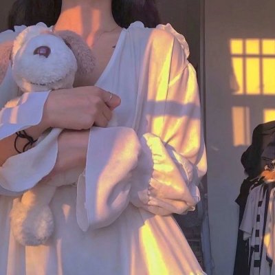 暗夜女妖–夜笛